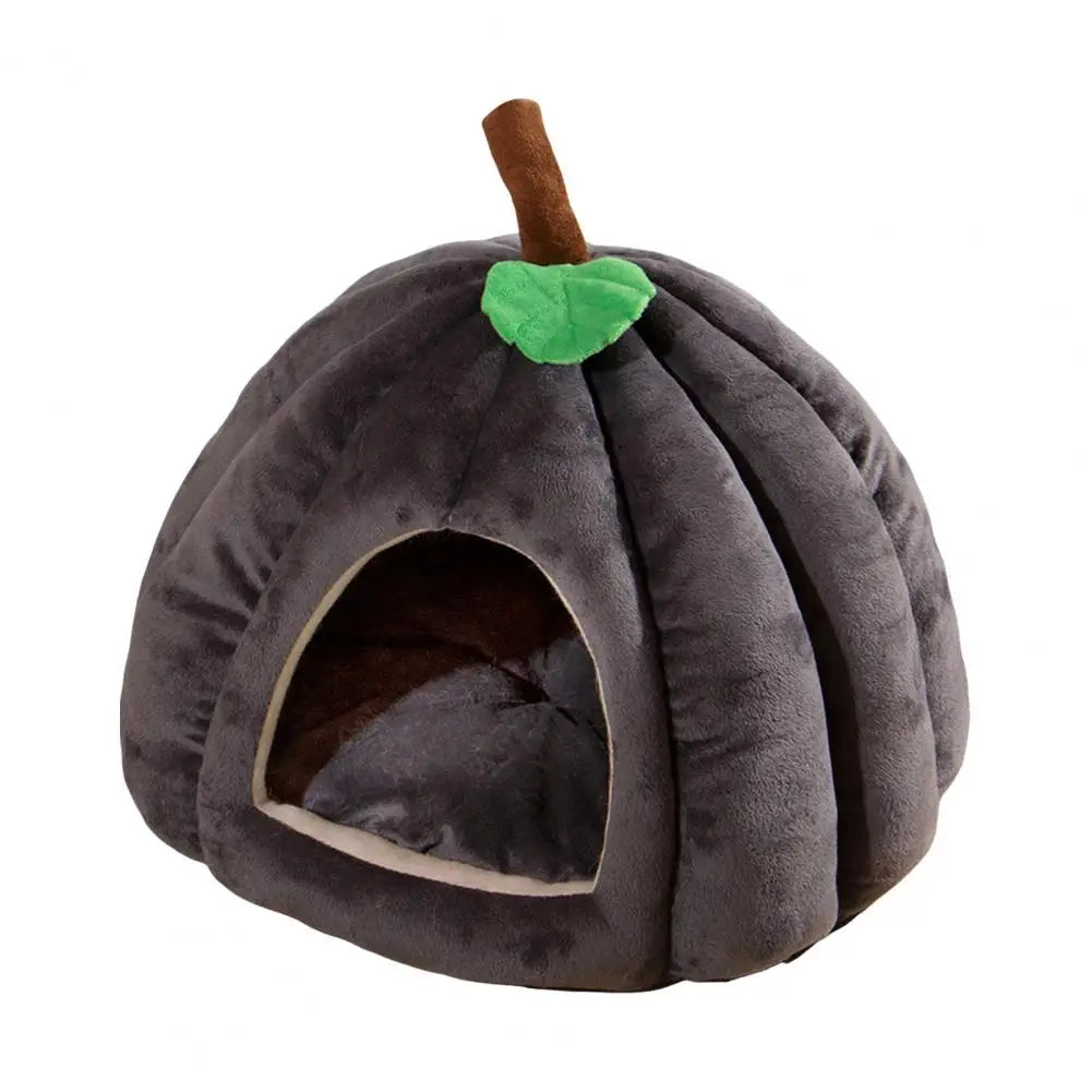 Semi Enclosed Pumpkin Pet Bed for Cats and Small Dogs